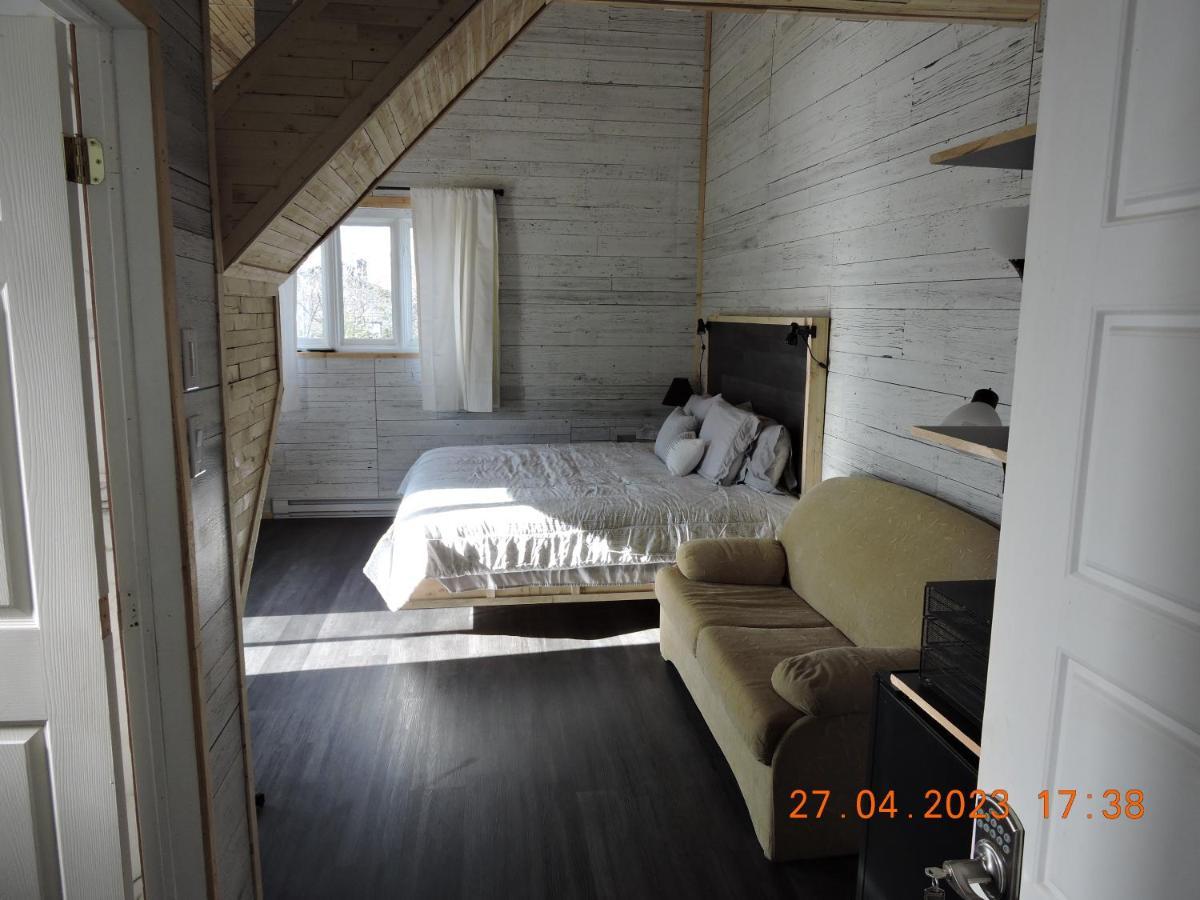 Gite Passion Et Tendresse B&B Shefford エクステリア 写真