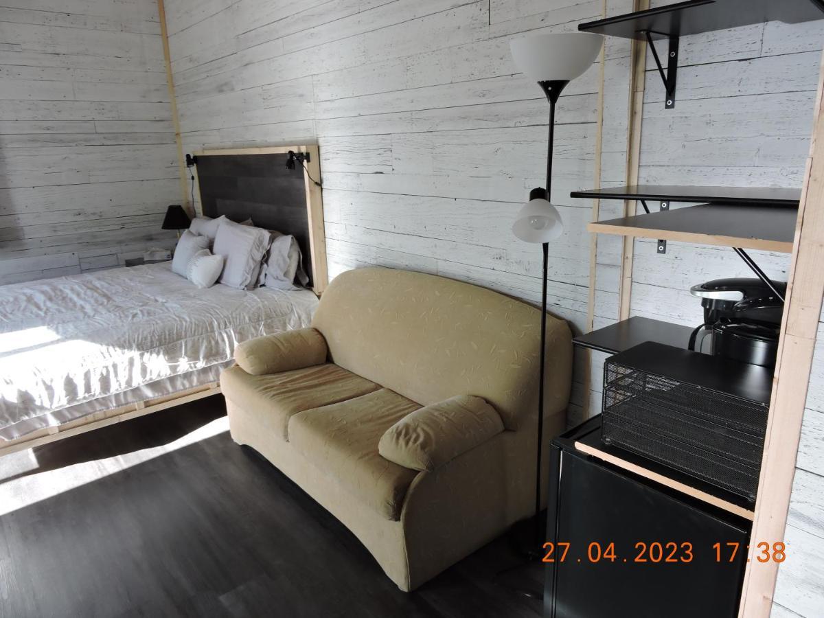 Gite Passion Et Tendresse B&B Shefford エクステリア 写真
