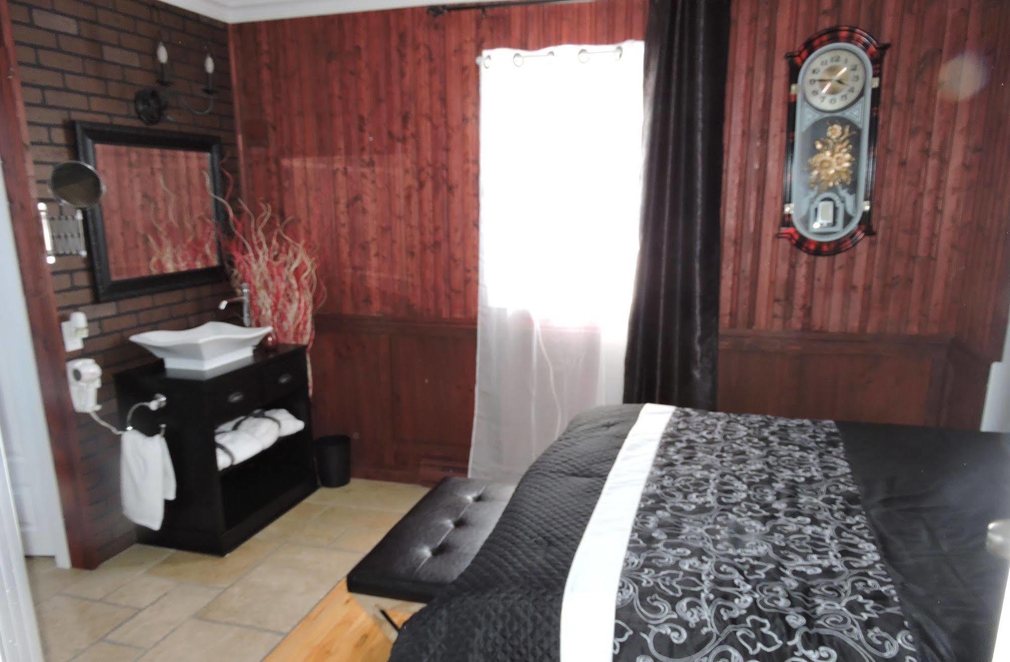 Gite Passion Et Tendresse B&B Shefford エクステリア 写真